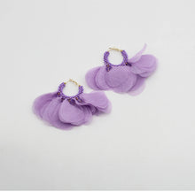 Load image into Gallery viewer, Bohemian flower Earrings
