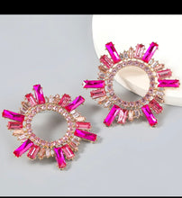 Load image into Gallery viewer, RHINESTONE HOOP EARRINGS
